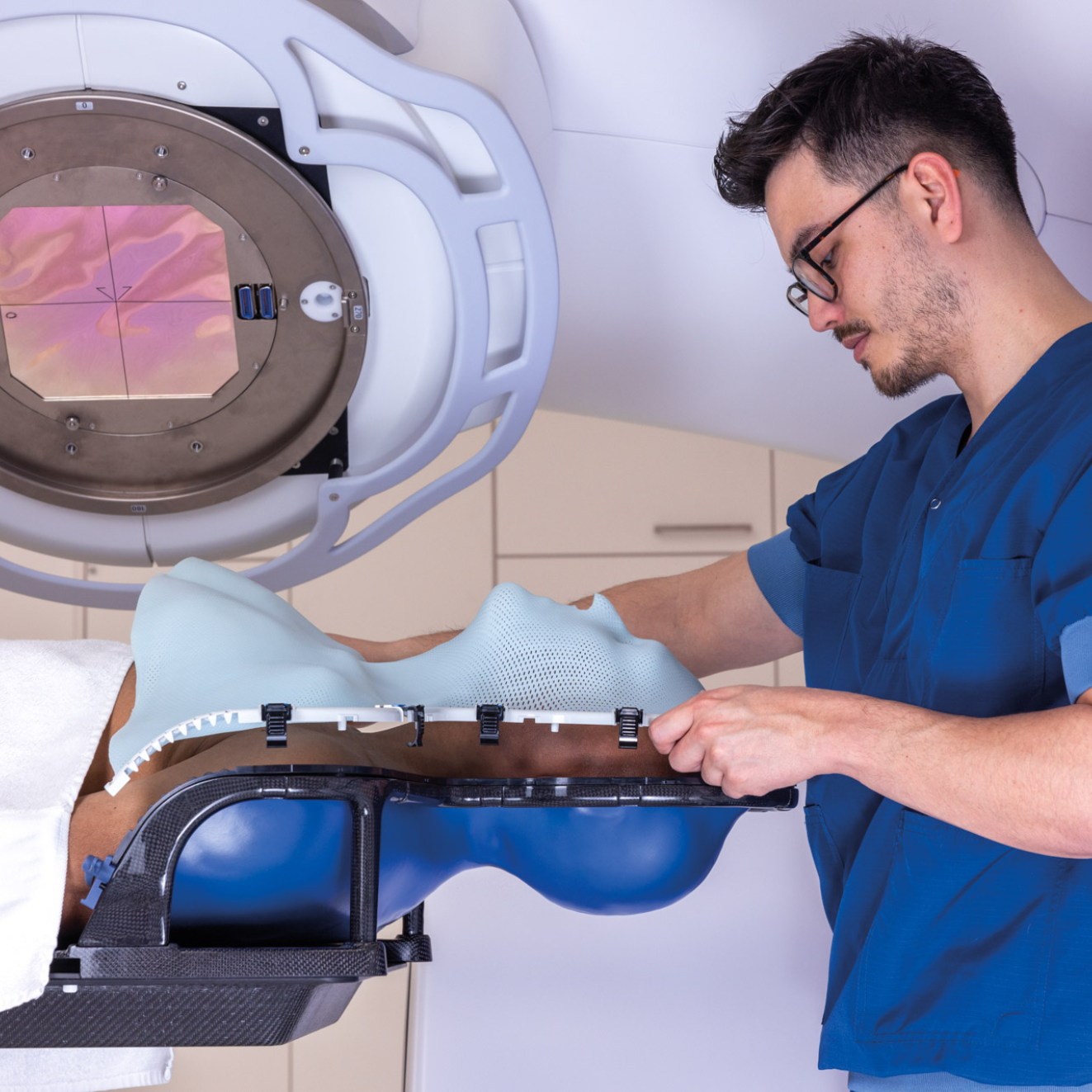 DSPS-Prominent CF Baseplate with patient.png